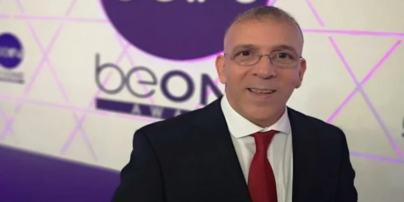 في سابقة الدراجة يطعن في إعلام بلاده و يشيد بالمنتخب الوطني المغربي